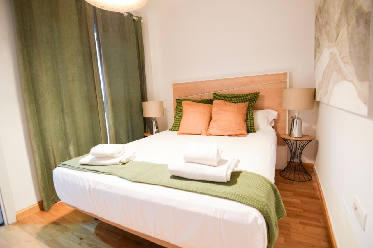Letmalaga Carreteria Apartment Exterior photo