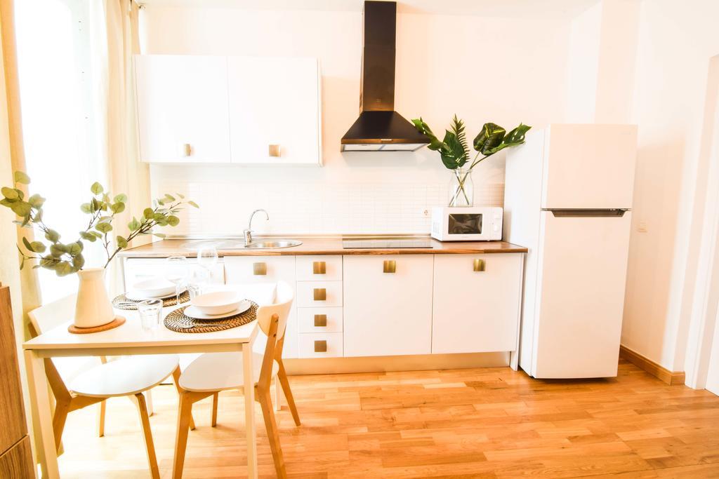 Letmalaga Carreteria Apartment Exterior photo